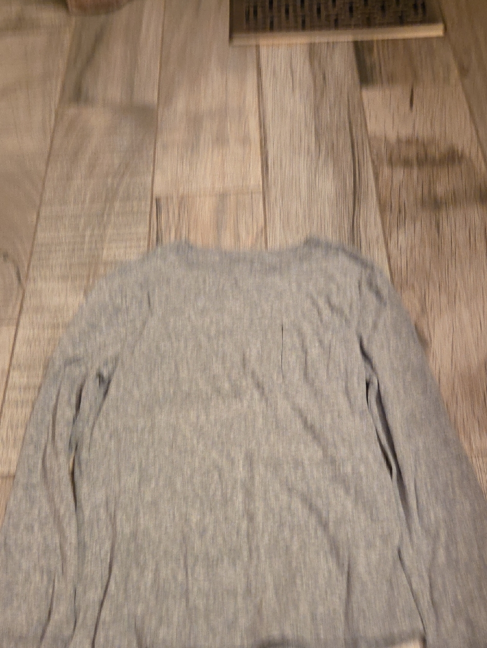 Basic Long Sleeve Crewneck Top - Gray